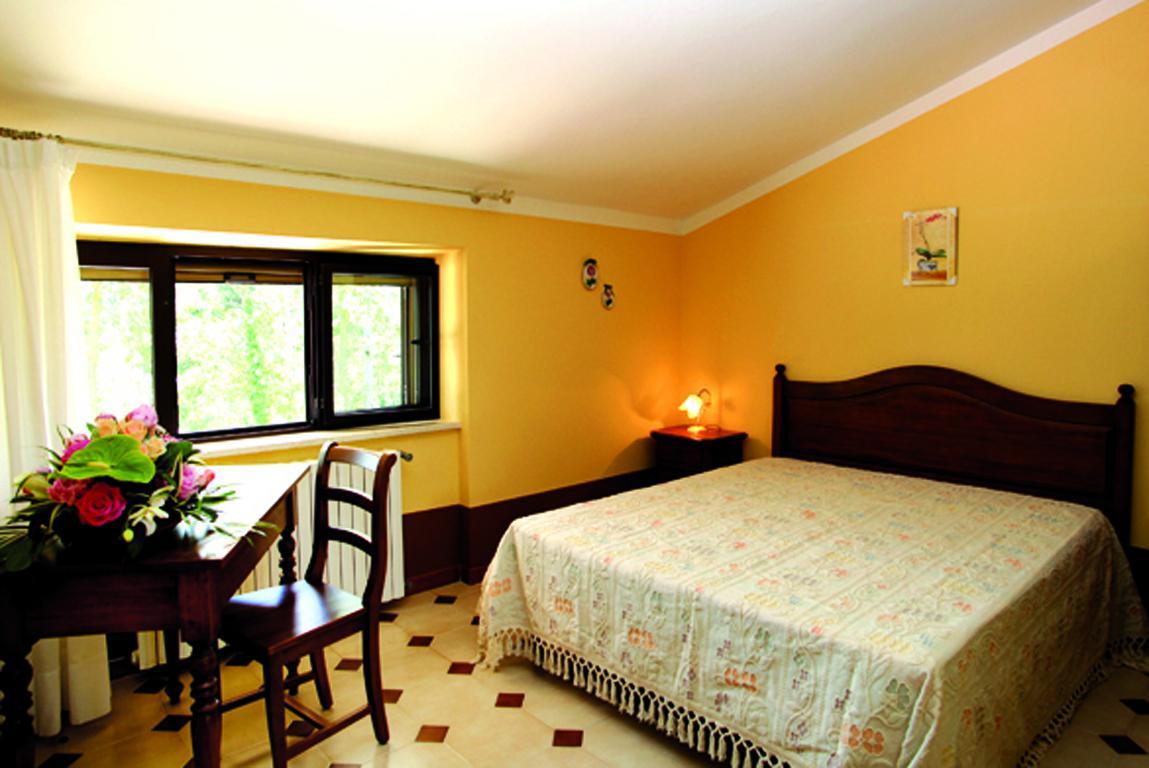 Il Nibbio Reale Country House Rocca d'Evandro Ngoại thất bức ảnh